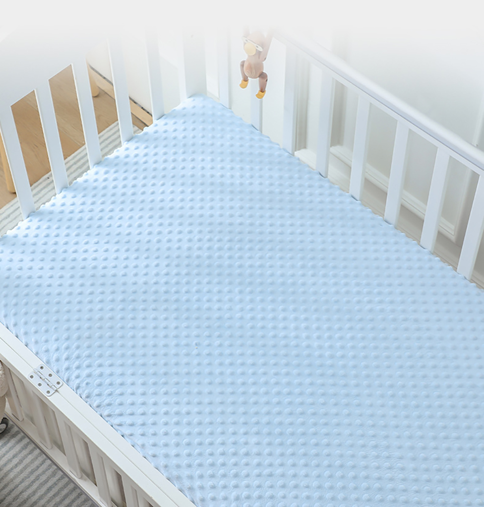 Crib Sheets 3D Dot Velvet Bed  - Convertible Crib Set 评论和价格